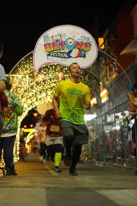 BIB: 
                            <button type="button" onclick="openModal(21832042)" class="btn btn-primary btn-sm float-right btn-popup" data-toggle="modal" data-target=".modal-high-quality">
                        <i class="fas fa-shopping-cart"></i> Add to Cart
                    </button>
                                            <button type="button" onclick="isThisMe(21832042, true)" class="btn btn-success btn-sm float-right btn-popup btn-isme hidden" data-toggle="tooltip" data-placement="bottom" title="นี่คือรูปของคุณใช่ไหม คลิกที่นี่เพื่อเอาเข้าอัลบั้ม">
                        <i class="fas fa-plus"></i> Add to album
                    </button>
                    <button type="button" onclick="isThisMe(21832042, false)" class="btn btn-warning btn-sm float-right btn-popup btn-isnotme hidden">
                        <i class="fas fa-ban"></i> Remove from album
                    </button>